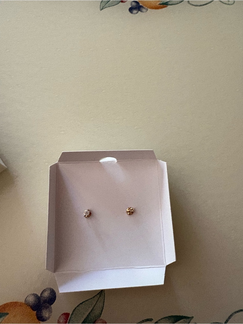 Covet by Stella and Dot Renegade Black Diamond Triangle Studs, NWT - Picture 3 of 8